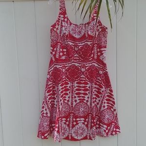 Breakin' Loose Red Print on White Dress Sz 10